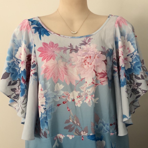 CITY CHIC beautiful floral top - Picture 2 of 5